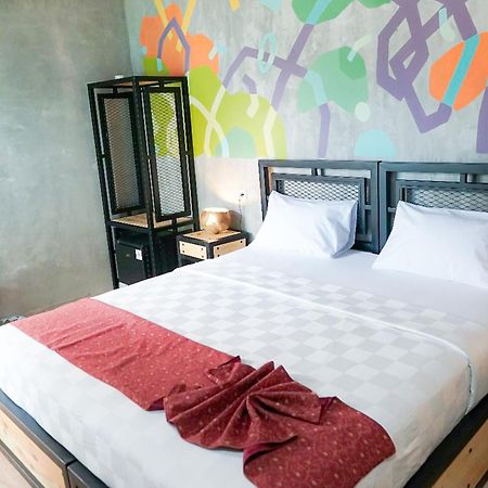 Hotel New Puri Garden Bandara Semarang Exterior foto